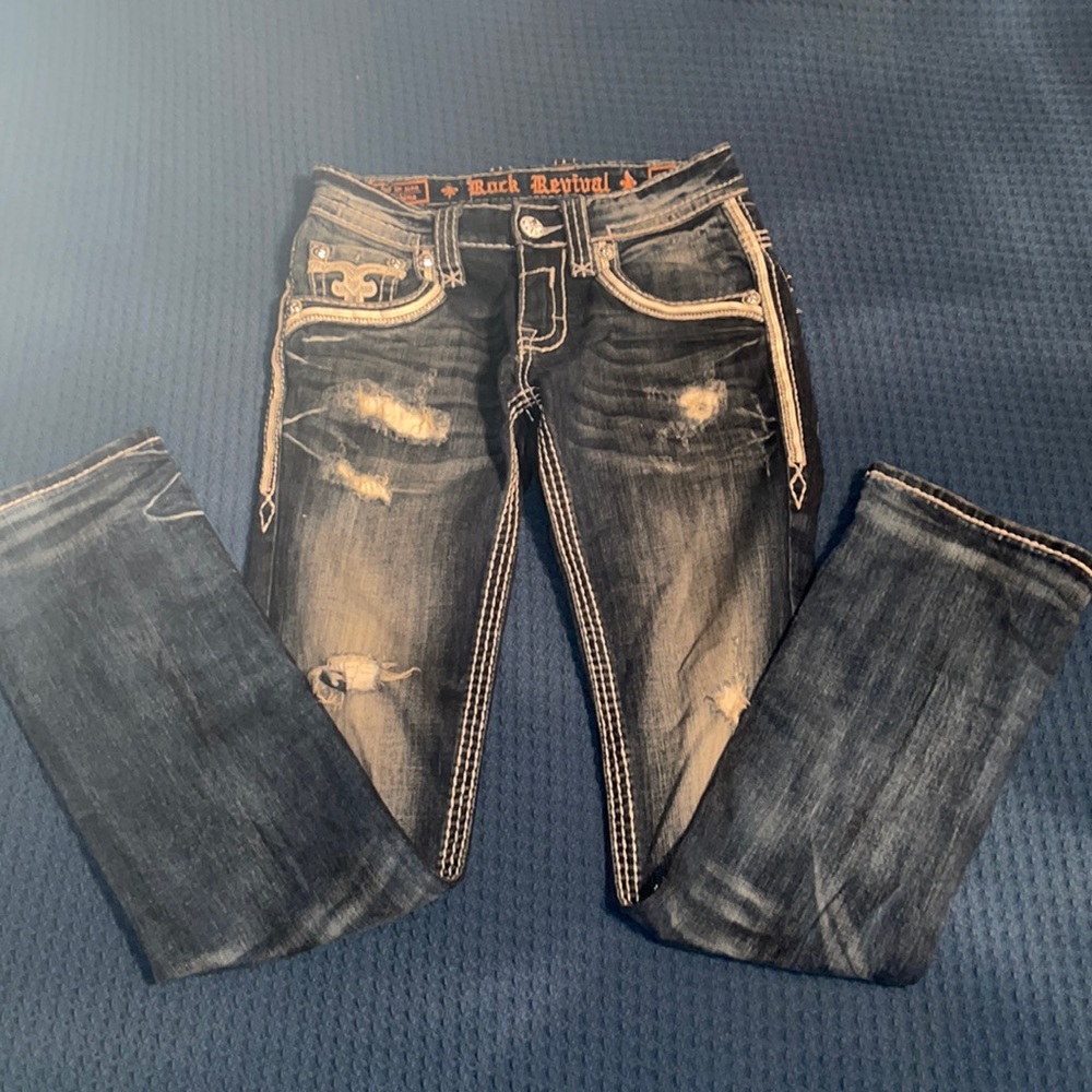 Rock Revival 28x32 slim straight blue jeans. (Stretch)